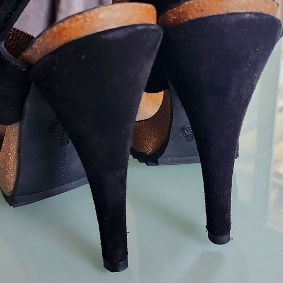 Pedro Garcial Heels - Picture 5 of 13